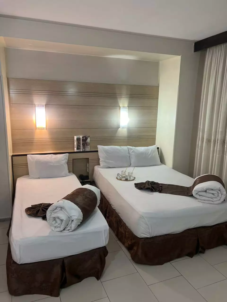 Alibaba https://cdn.alibaba.ir/ostorage/hotel-accommodation-images/699edcd646ae9d8e6fb4a017_۳ تخته.webp